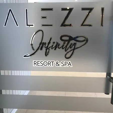 Alezzy Alessia Infinity Apartamento *